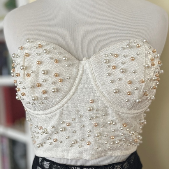 Bridge Tops - Bustier Tube Top White Pearl Embellished Front Cropped Sweetheart Bustline SZ M